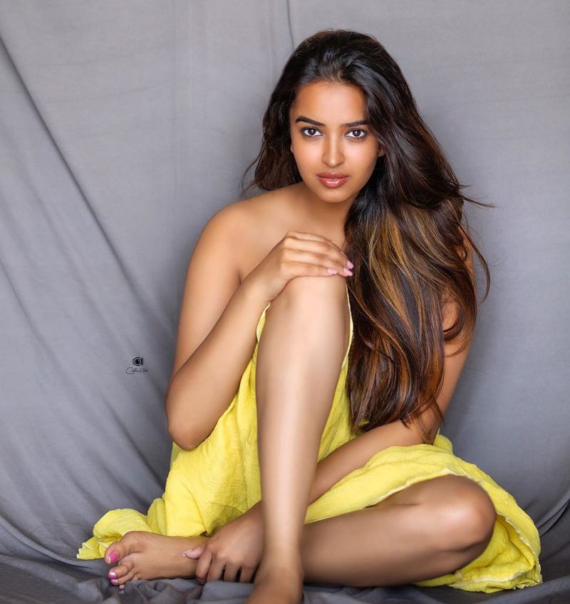 Rangasthalam fame Pujita Ponnada latest photo shoot