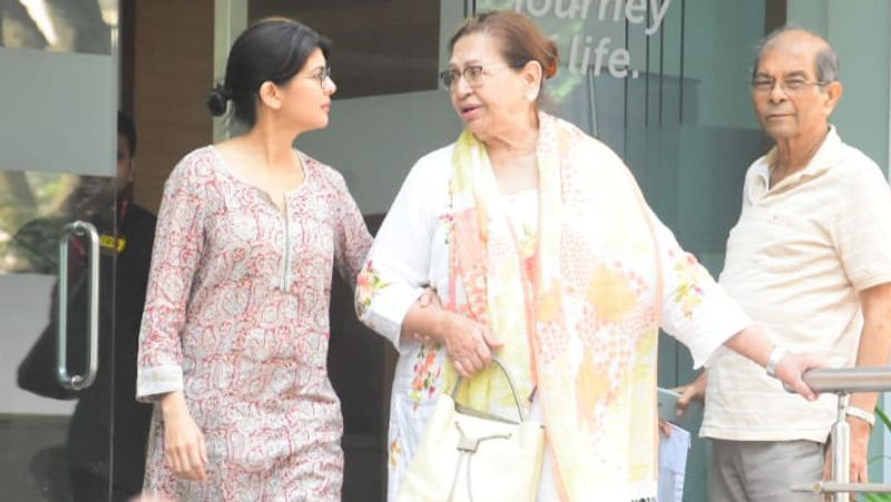 Salman Khan 3 year old nephew ahil sharma visits to see younger sister KPJ