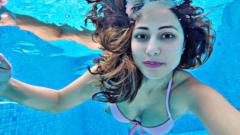 Hina Khan Enjoying Vacation With Boyfriend Rocky in Maldives KPG