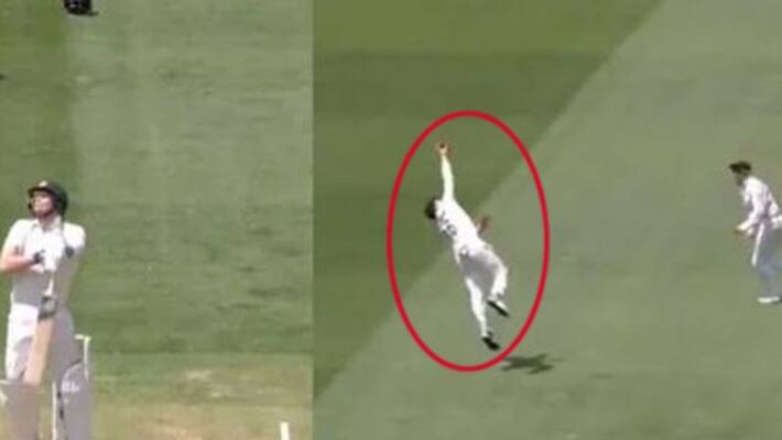AUS vs NZ:nicholls takes one handed screamer get rid steve smith AUS vs NZ:nicholls takes one handed screamer get rid steve smith