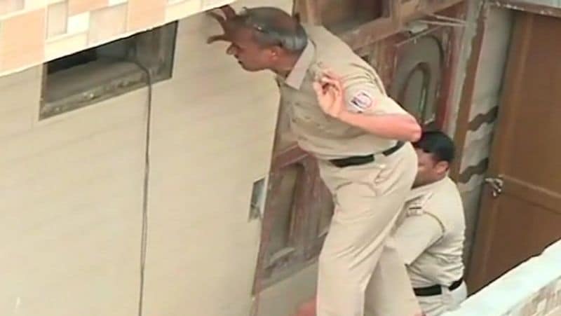 Burari murder case dead body of 11 people of same house was found in Delhi kpn