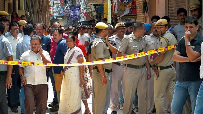 Burari murder case dead body of 11 people of same house was found in Delhi kpn