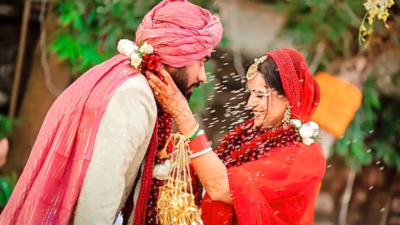 Jassi aka Mona Singh Wedding Album KPG