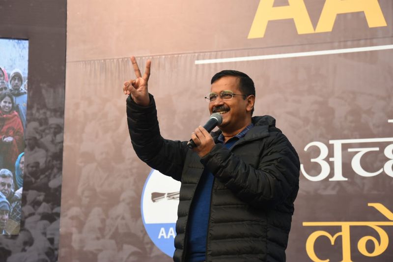who is this old lady in aap second townhall meeting with cm arvind kejriwal kpt