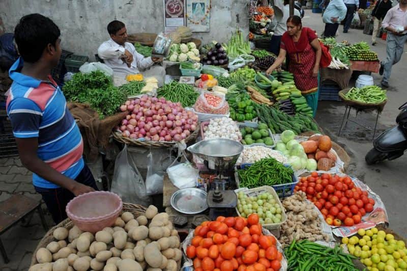 Retail inflation rises to 7.59% in January on higher food prices