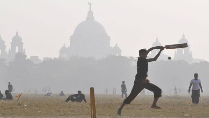Cold weather continues in Kolkata Cold weather continues in Kolkata