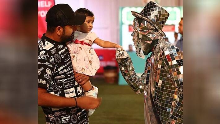 Rohit arrives to watch circus with family, cute video shot with daughter Samayra KPB Rohit arrives to watch circus with family, cute video shot with daughter Samayra KPB