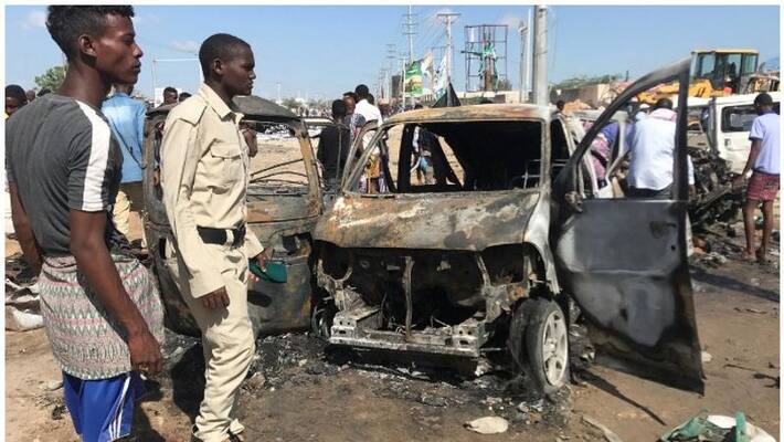90 people killed in car bomb blast in Mogadishu 90 people killed in car bomb blast in Mogadishu