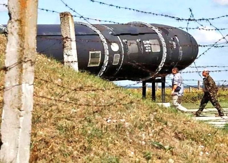 Russia ready to first flight super nuke satan 2 missile know features kpt