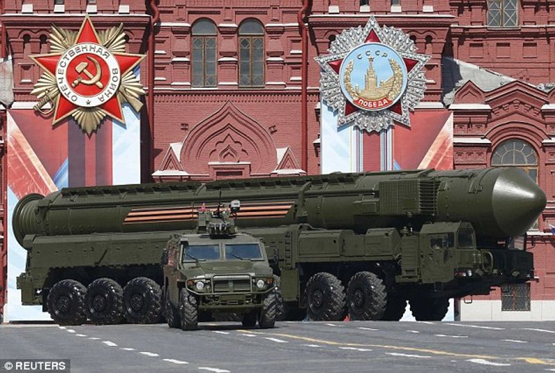 Russia ready to first flight super nuke satan 2 missile know features kpt