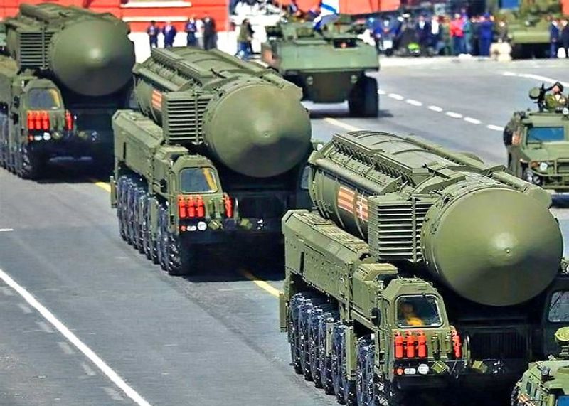 Russia ready to first flight super nuke satan 2 missile know features kpt