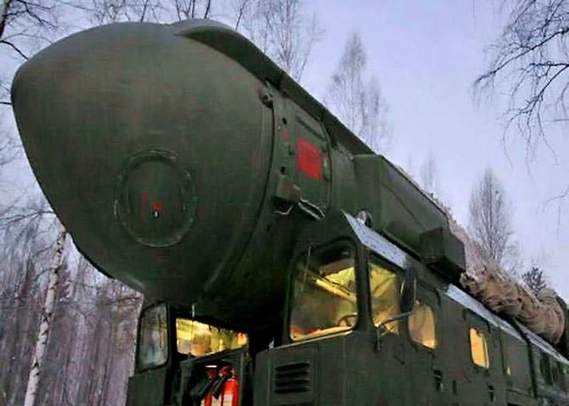 Russia ready to first flight super nuke satan 2 missile know features kpt