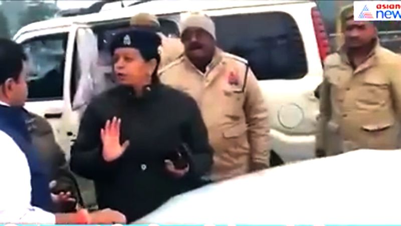 co archana singh allegedly for misbehaving with priyanka gandhi KPU