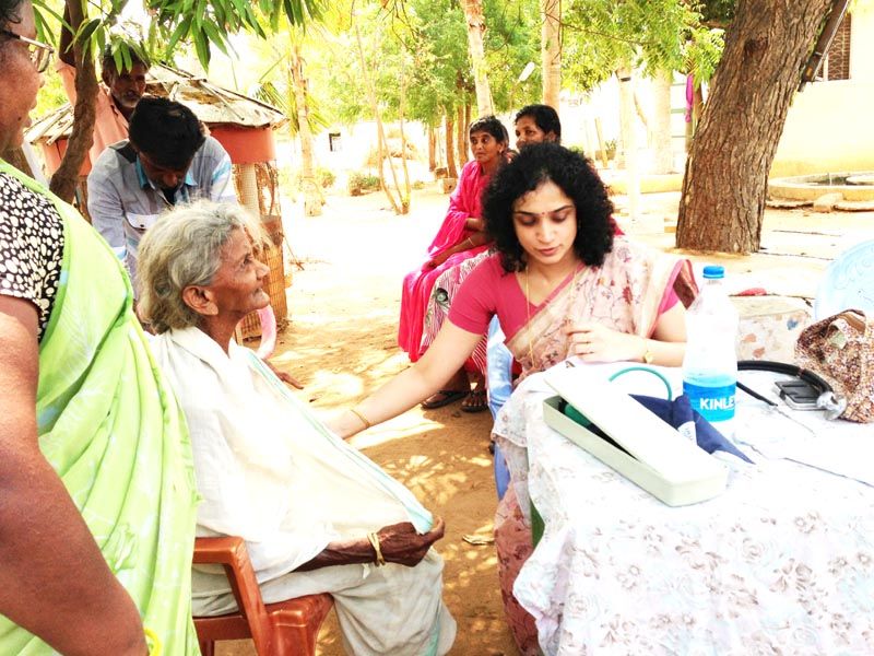 lady Neurologist carrying Her Services on wheels to villages kpt
