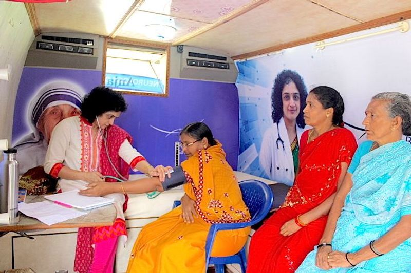 lady Neurologist carrying Her Services on wheels to villages kpt
