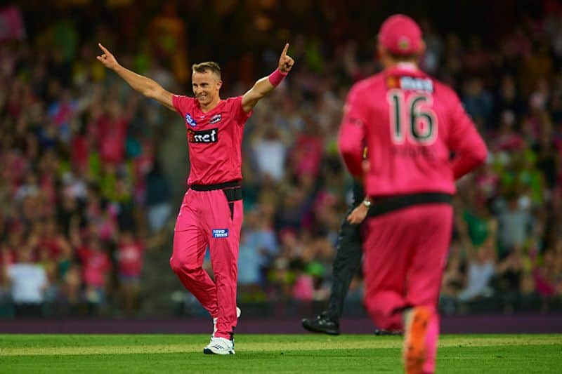 tom curran super batting and sydney sixers beat sydney thunder in super over