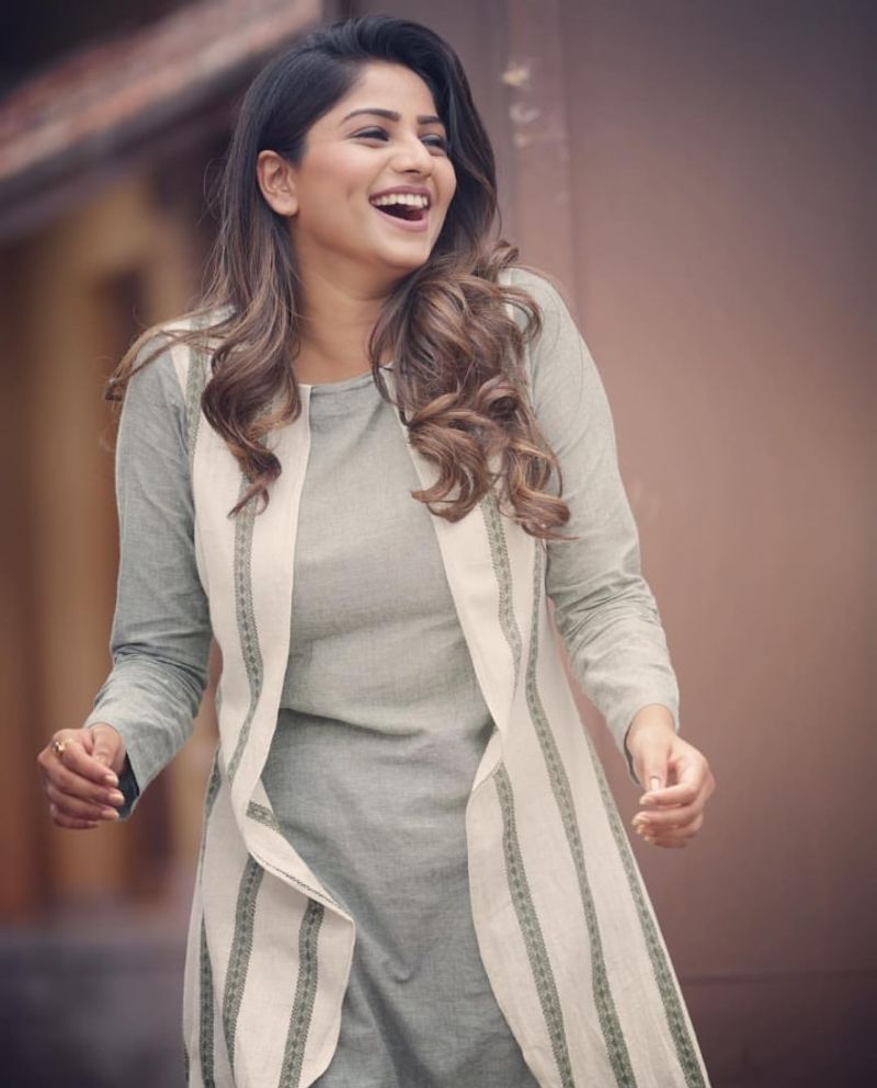 Good Bye 2019 top 10 cinema actress who makes a buzz in this year