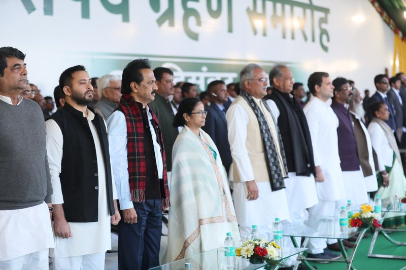 Hemant Soren oath A Show Of Opposition Unity in ranchi KPP