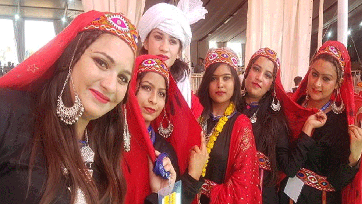 chhattisgarhat national tribal dance festival raipur arrived kashmiri girl student kpr chhattisgarhat national tribal dance festival raipur arrived kashmiri girl student kpr