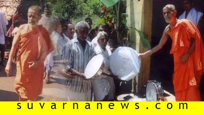 Staying Away From Dalits Is like Insulting the religion says Udupi Pejawar mutt Vishvesha Teertha Swamiji Staying Away From Dalits Is like Insulting the religion says Udupi Pejawar mutt Vishvesha Teertha Swamiji