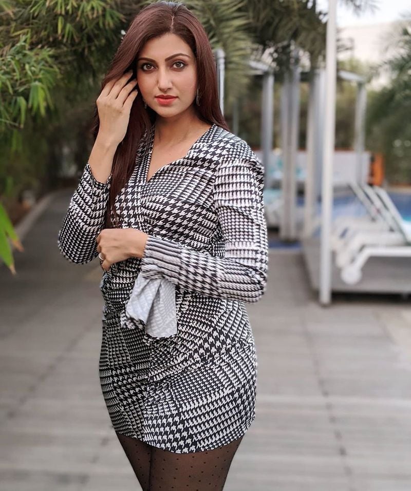 tollywood beauty hamsanandhini hot instagram photos