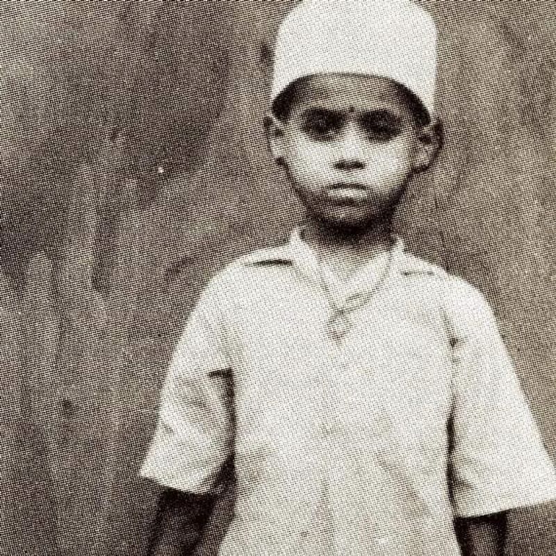 Udupi Pejawara Mutt Seer Vishwesha Teertha Swami rare photo gallery