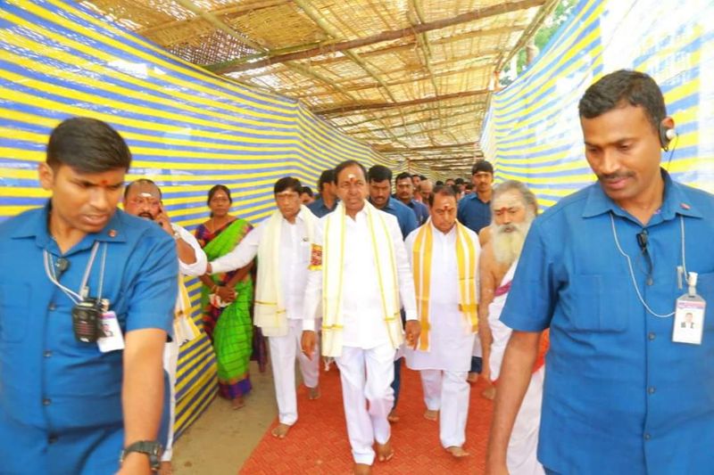 telangana cm kcr vemulawada tour photo gallery