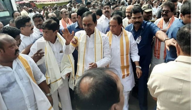 telangana cm kcr vemulawada tour photo gallery