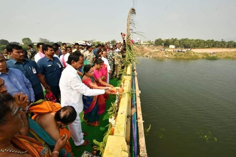 telangana cm kcr vemulawada tour photo gallery