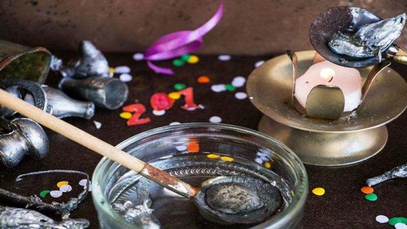 From wearing colorful panties to breaking plates, 7 New Year's Rituals KPI