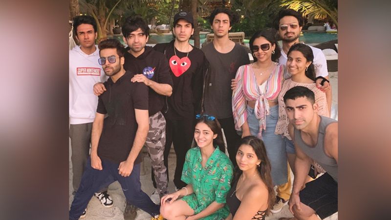 Happy New Year 2020 Suhana khan Aryan Khan And Ananya pandey celebrated pre new year Party KPY