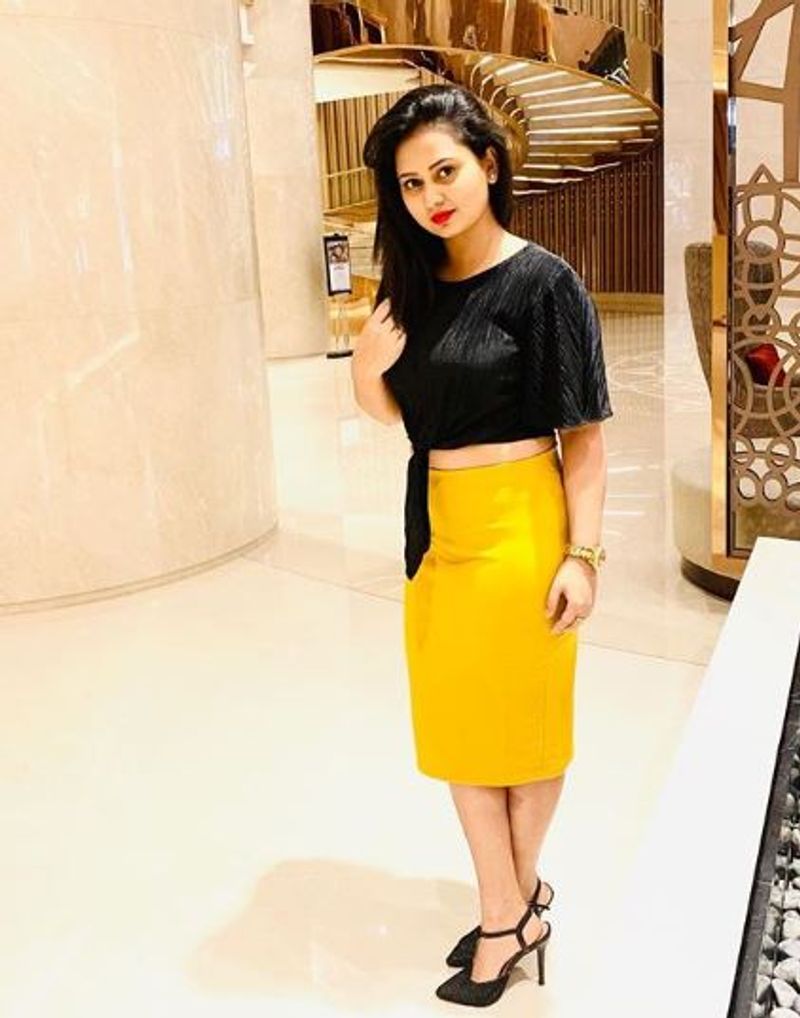 Kannada actress Moulya Amulya with husband jagdish photo gallery