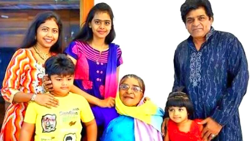 Popular Comedian Ali Basha Mother Mohammad Zebeda Last Rites KPG
