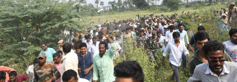 janasena chief pawan kalyan participated in amaravati protest