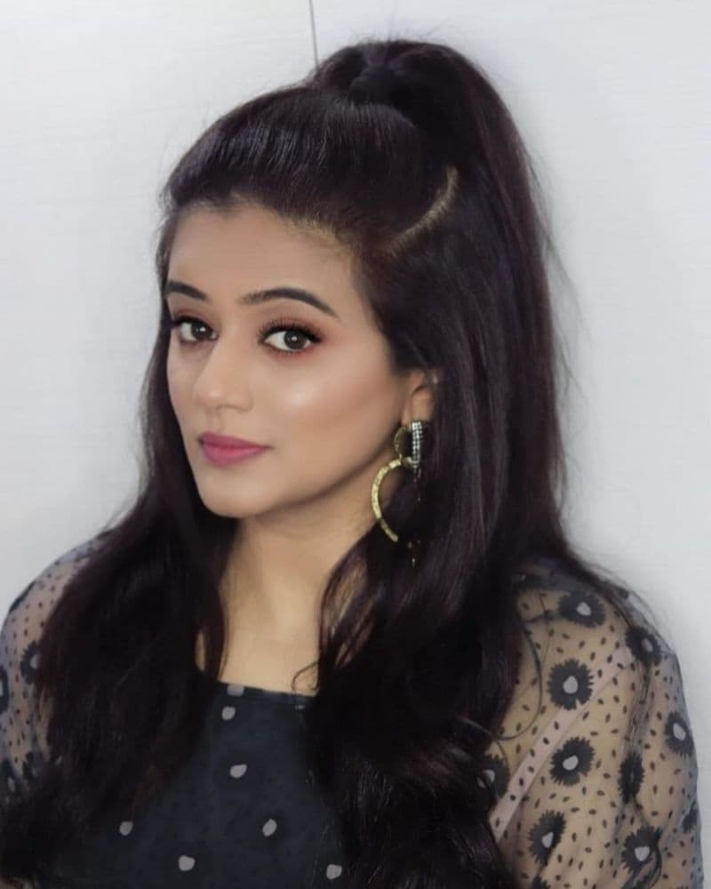 heroine priyamani latest photo shoot
