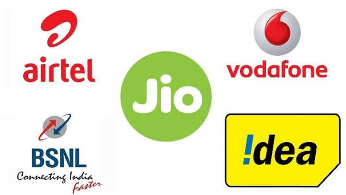 Save money by opting for yearly mobile recharge plan of Reliance Jio, Airtel, Vodafone Save money by opting for yearly mobile recharge plan of Reliance Jio, Airtel, Vodafone