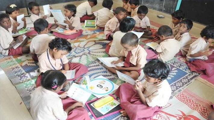 west bengal government distributed English work book to improve english skiil of students kpm west bengal government distributed English work book to improve english skiil of students kpm
