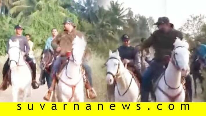 Kannada actor darshan horse ride video with son Vineesh in Mysore Farm house Kannada actor darshan horse ride video with son Vineesh in Mysore Farm house