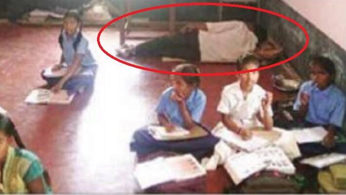 teacher in Mulbagilu govt school sleeps in class teacher in Mulbagilu govt school sleeps in class