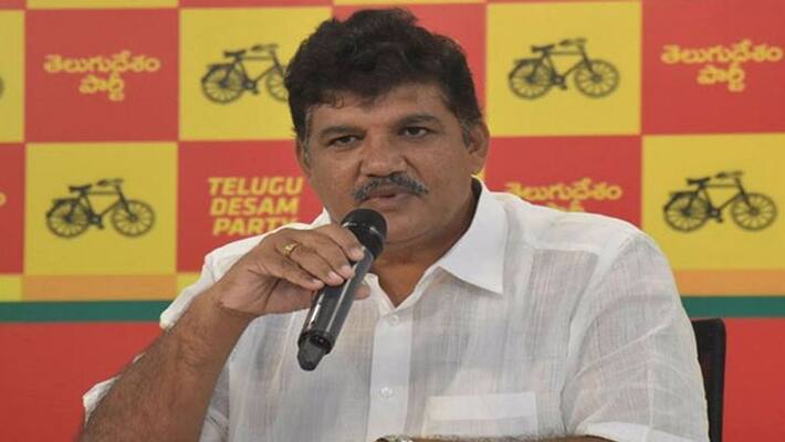 tdp senior leader dhulipalla narendra counter attack on ysrcp over insider trading tdp senior leader dhulipalla narendra counter attack on ysrcp over insider trading