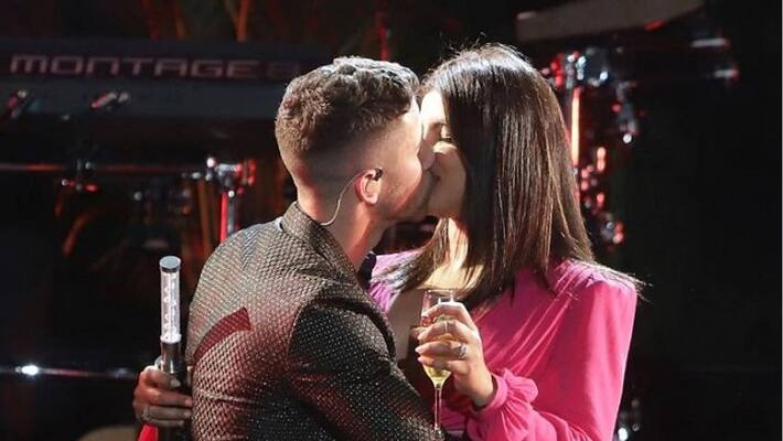 Priyanka Chopra and Nick Jonas welcome new year 2020 with a passionate kiss Priyanka Chopra and Nick Jonas welcome new year 2020 with a passionate kiss