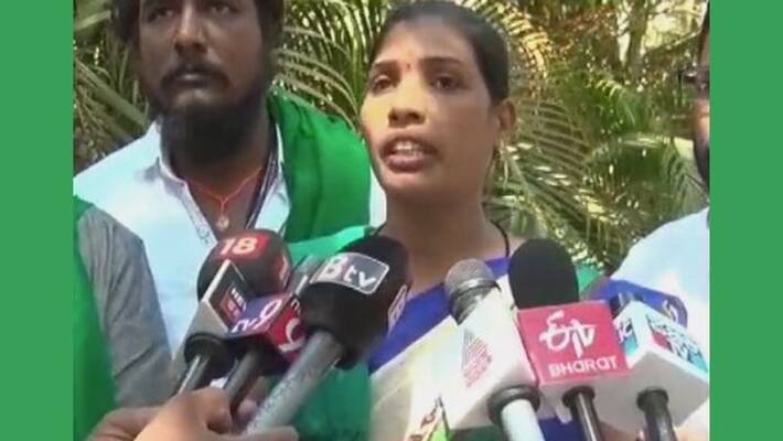 Farmer Woman Jayashri Gurannavar Talks Over PM Narendra Modi Farmer Woman Jayashri Gurannavar Talks Over PM Narendra Modi