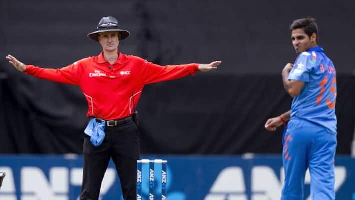 Indian Premier League, IPL 2022: Should there be DRS challenge for wide-ball calls? Daniel Vettori, Imran Tahir, Kumar Sangakkara reckon-ayh Indian Premier League, IPL 2022: Should there be DRS challenge for wide-ball calls? Daniel Vettori, Imran Tahir, Kumar Sangakkara reckon-ayh