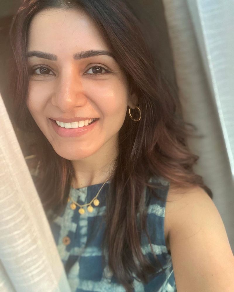 She said that while shooting for the film Savitri, she, many times, felt that the story was based on her life as their personal life too had similarities.