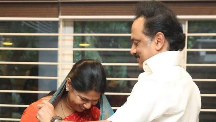 M.K.Stalin tweets women's day wishes M.K.Stalin tweets women's day wishes