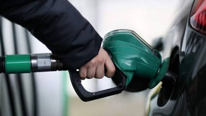 Diesel 17 paise petrol up 15 paise crude oil above $ 70 amid Iran US tension kpm Diesel 17 paise petrol up 15 paise crude oil above $ 70 amid Iran US tension kpm