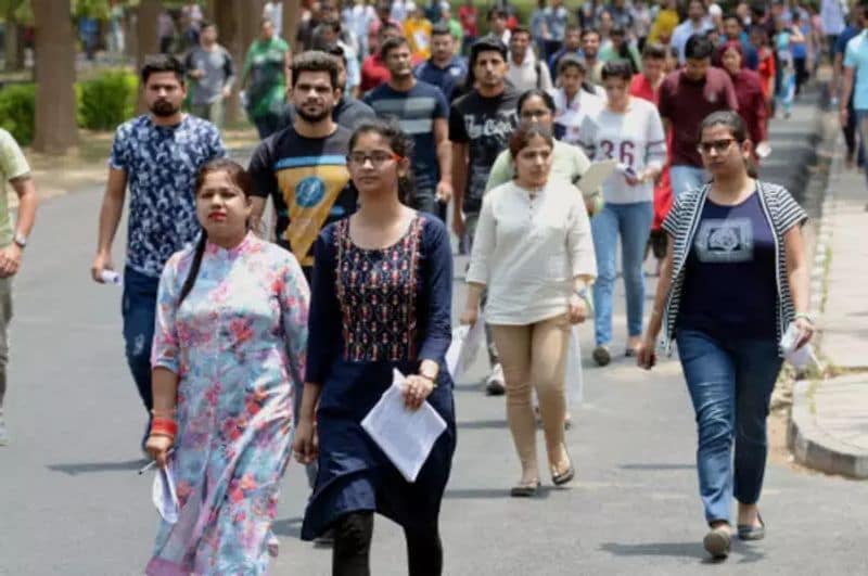 dehradun orphan girl Monika rana become IAS know her struggle story kpt