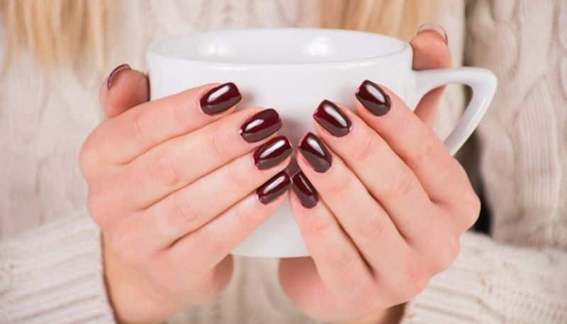 useful tips for coloring beautify your nails at home