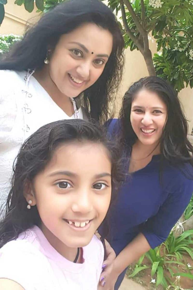 Actress Meena Daughter Nainika Latest Photo Going Viral