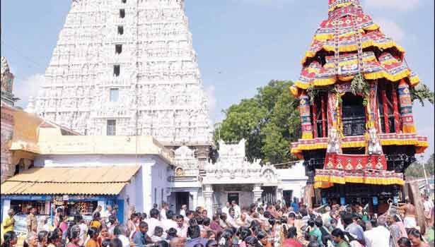 Can th chithirai festival be banned? People who say the alternative is to avoid miscommunication
